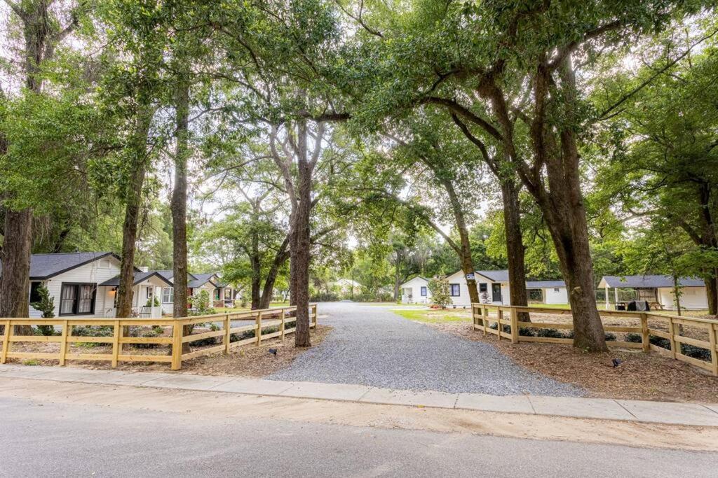 The Swan - Vibrant East Hill Getaway Villa Pensacola Exterior photo